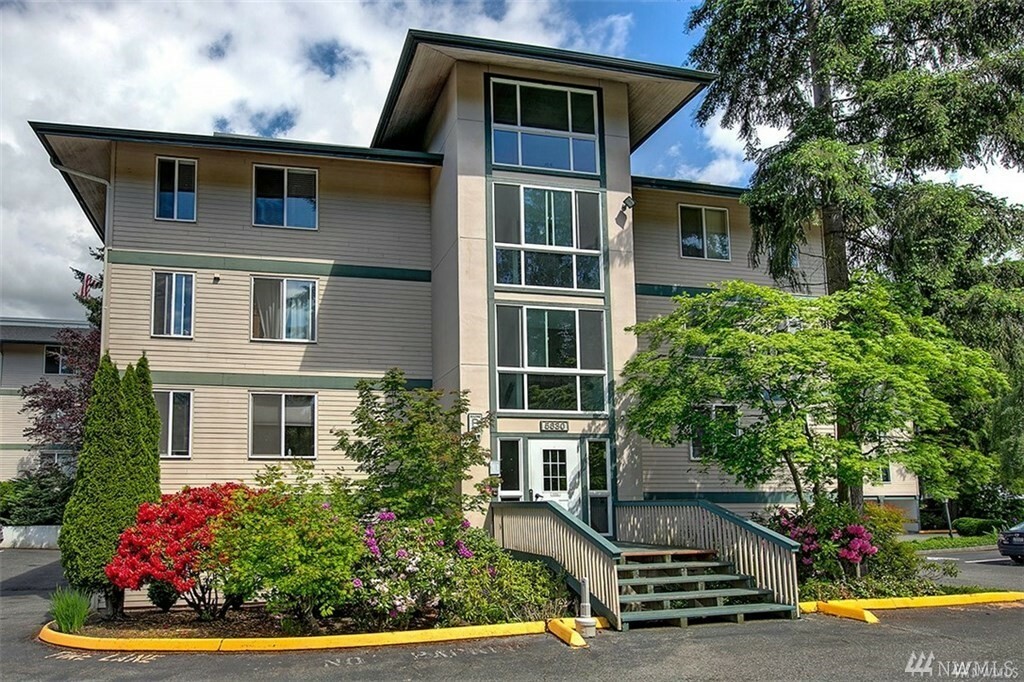 Property Photo:  5630 200th St SW B120  WA 98036 