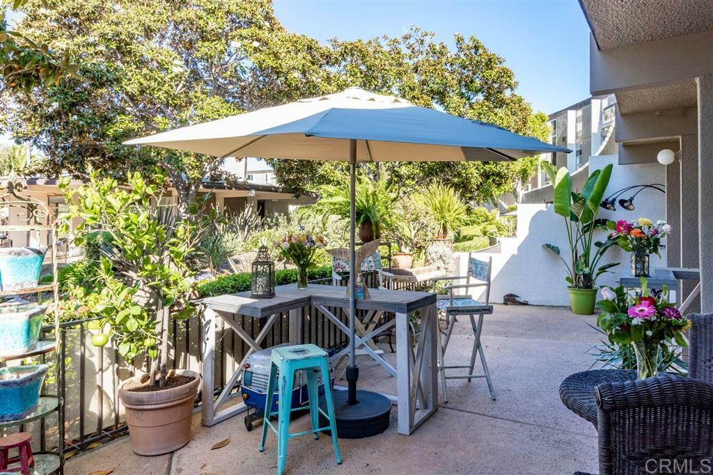 Property Photo: 3050 Rue Dorleans 103 CA 92110