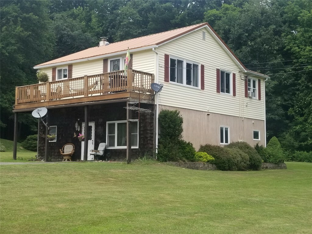 Property Photo:  20 Lovejoy Road  NY 13787 