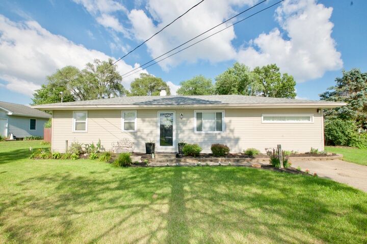 57596 County Road 1  Elkhart IN 46517 photo