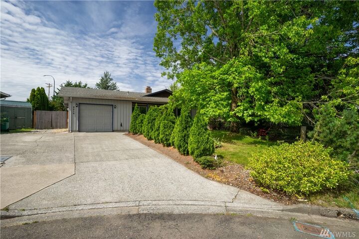 Property Photo:  8810 67th Dr NE  WA 98270 
