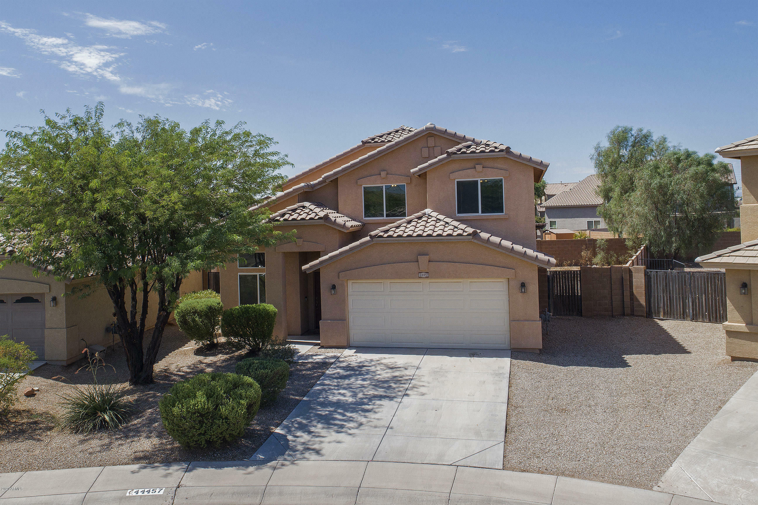 Property Photo:  44457 W Oster Drive  AZ 85138 