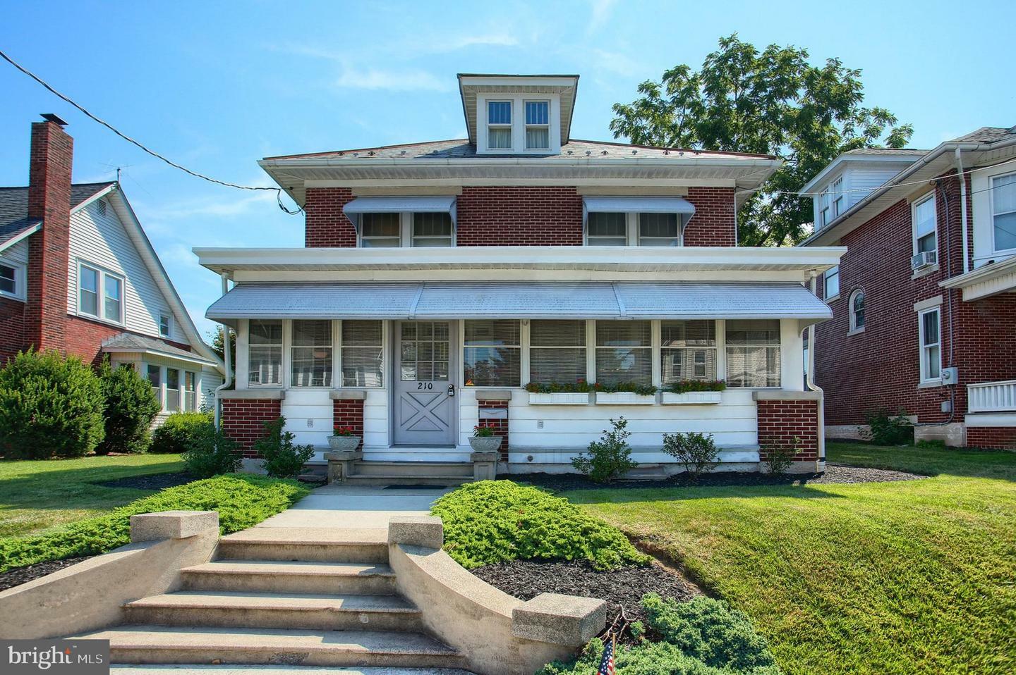 Property Photo: 210 N Baltimore Street PA 17019