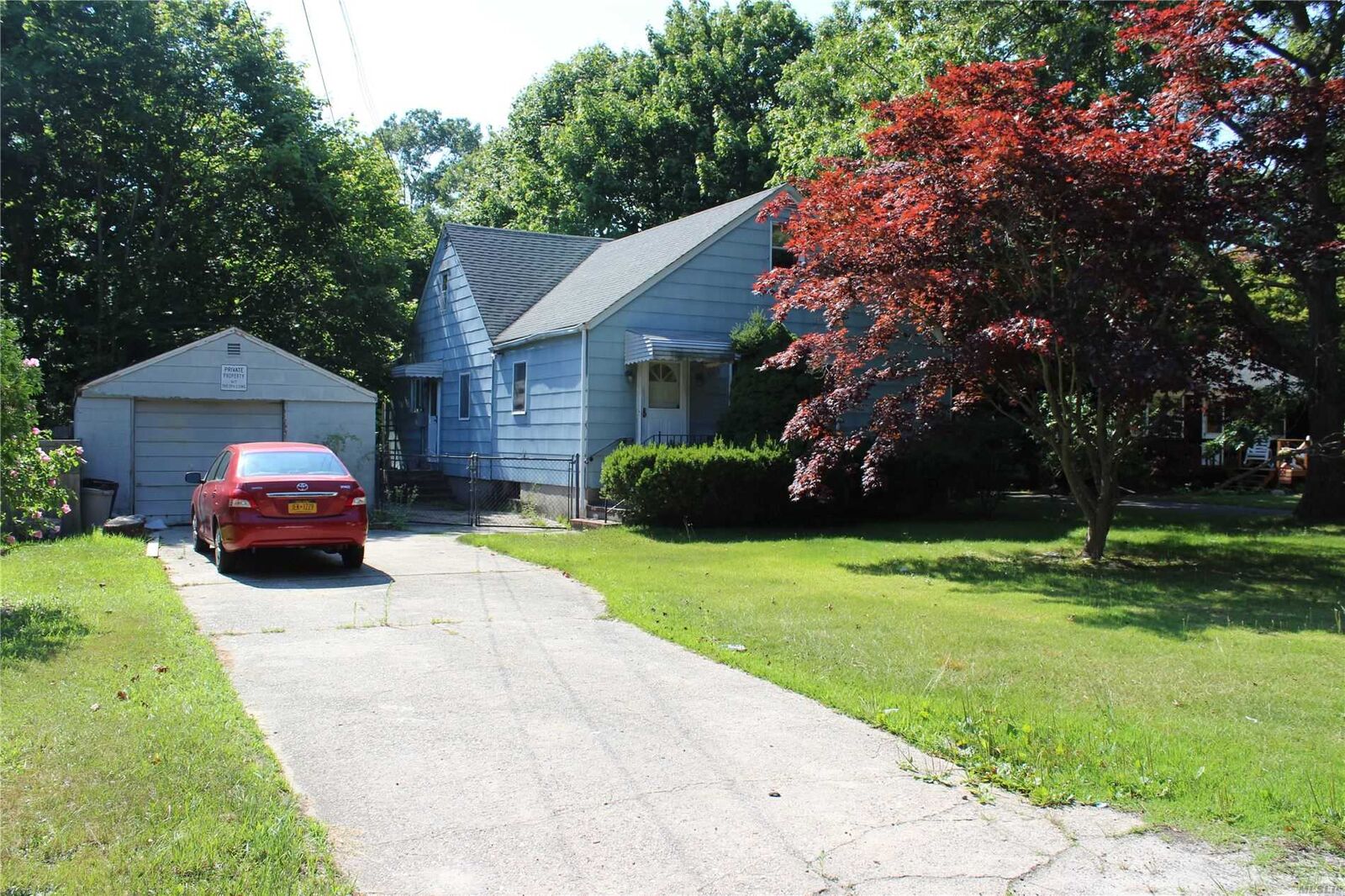 Property Photo: 20 Robinwood Street NY 11950