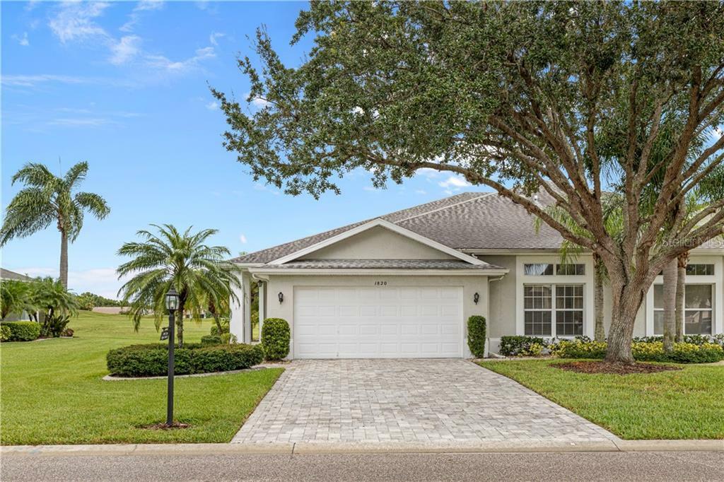 Property Photo:  1820 Nantucket Drive 147  FL 33573 