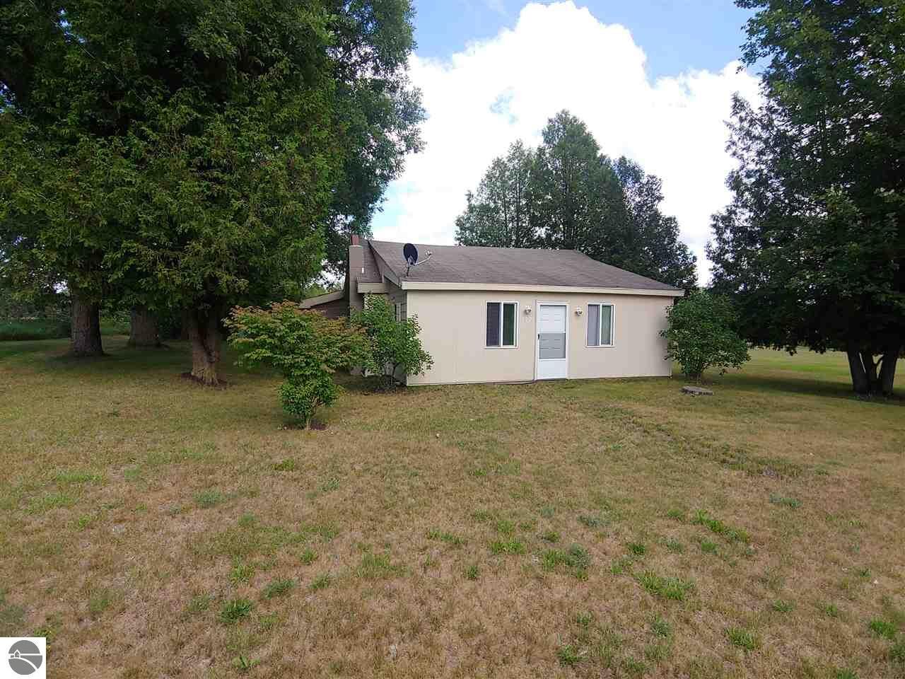 Property Photo:  122 N 2nd Street  MI 49668 