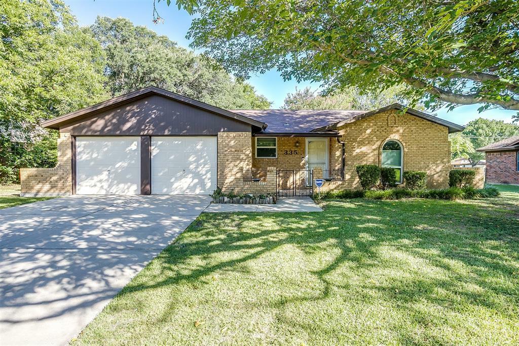 Property Photo: 335 Cindy Lane TX 76028