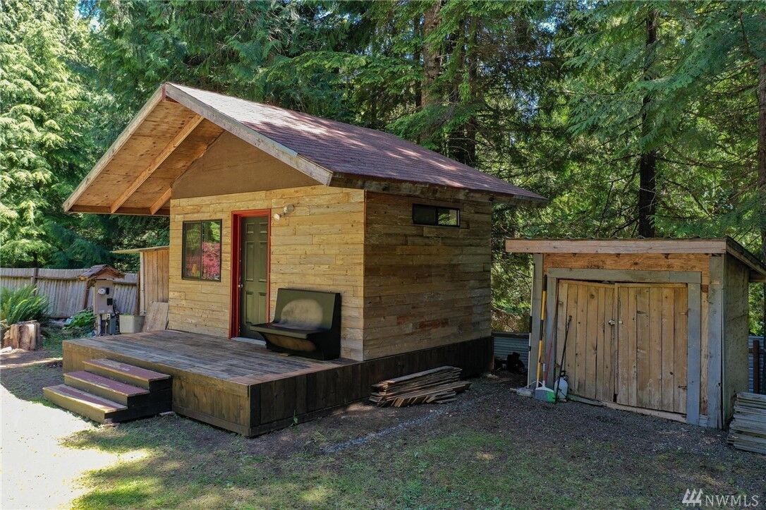 Property Photo:  540 N Olympic Trails Drive  WA 98555 