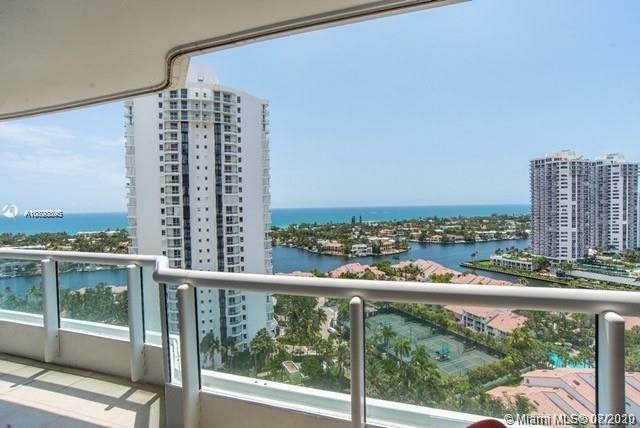 Property Photo: 21055 Yacht Club Dr 2110 FL 33180
