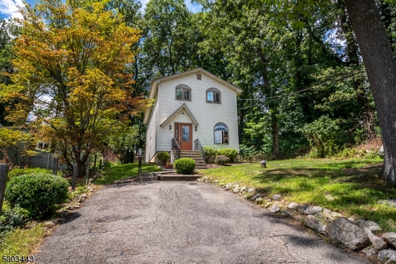 Property Photo: 84 Unger Ave NJ 07874