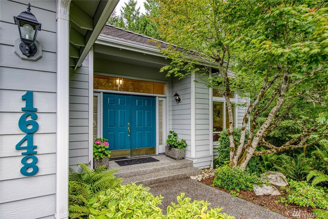 Property Photo:  1648 NW Nassau Ct  WA 98370 