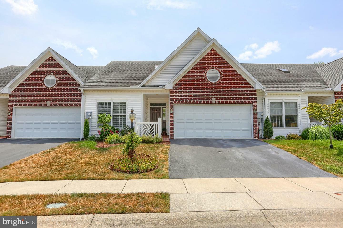 Property Photo: 59 Tuscany Court PA 17011