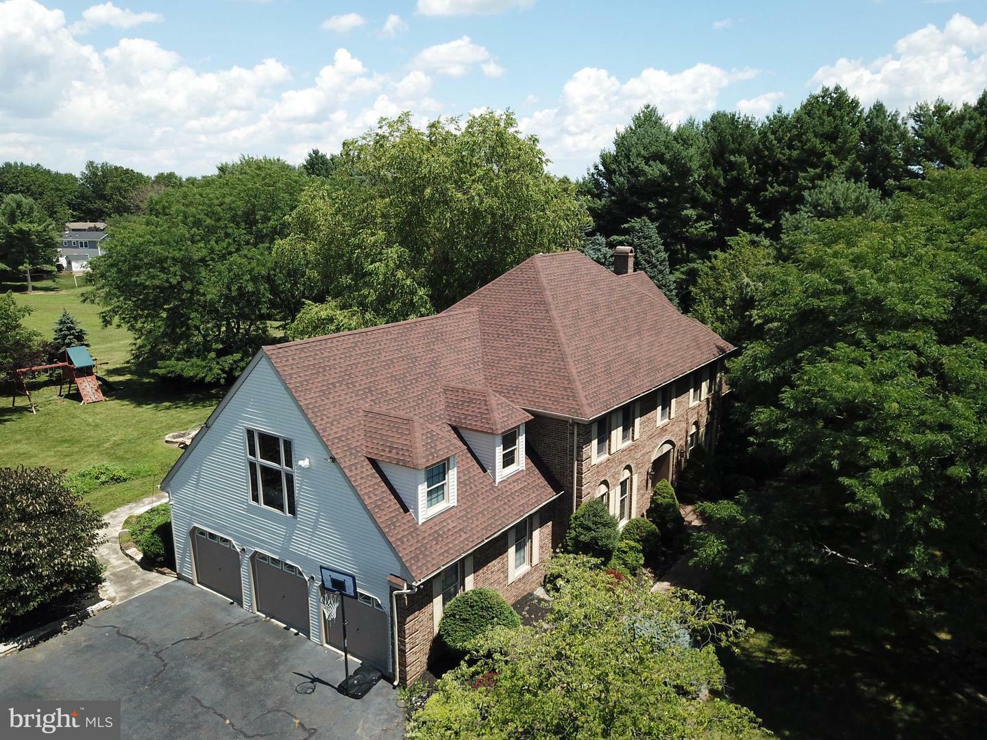 Property Photo: 1 Yankee Peddler Path NJ 08620