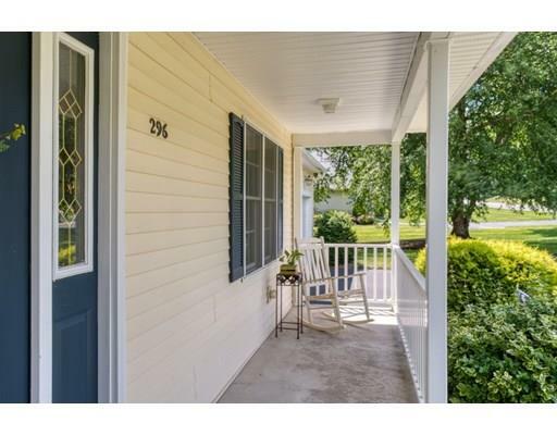 Property Photo: 296 Ventura St MA 01056
