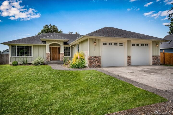 Property Photo:  303 W 2nd Street  WA 98276 