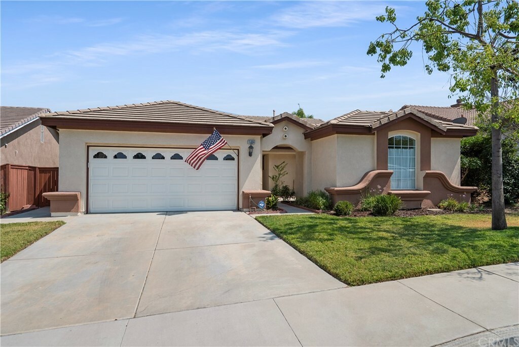 Property Photo:  15984 La Costa Alta Drive  CA 92555 