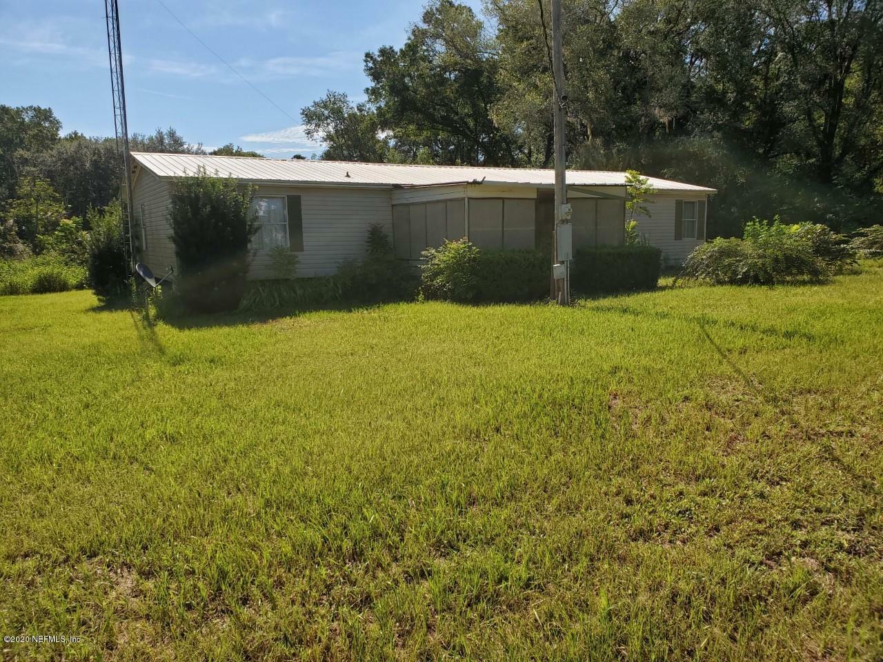 Property Photo:  1042 Old Highway 17 1  FL 32112 