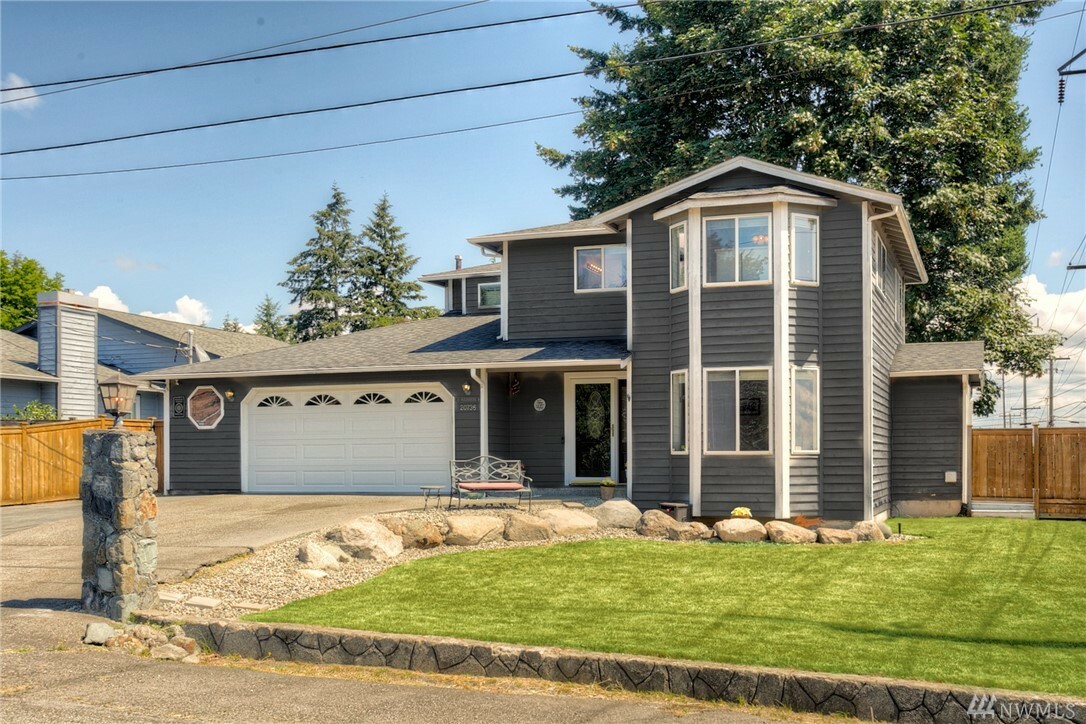 Property Photo:  20736 7th Ave S  WA 98198 