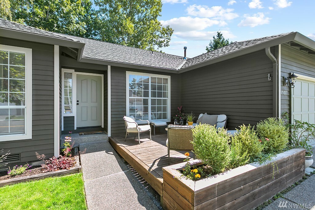 Property Photo: 15017 Silver Firs Dr WA 98208