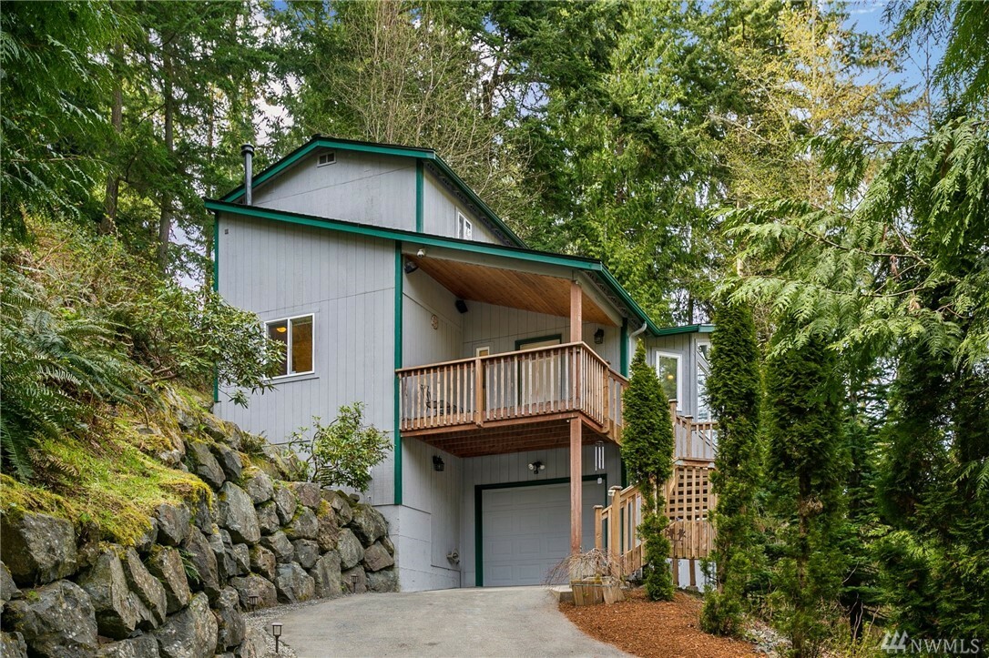 Property Photo:  7120 Meadowdale Beach Rd  WA 98026 