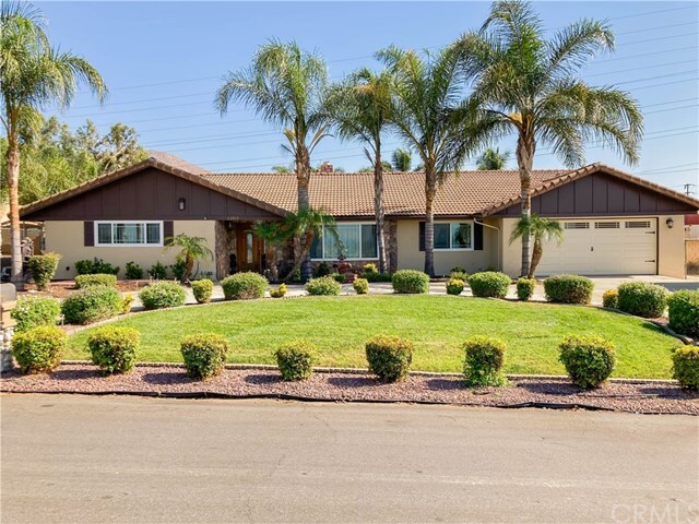 Property Photo: 22915 Vista Grande Way CA 92313