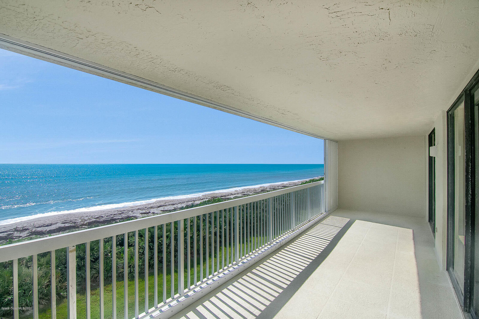 Property Photo: 401 Highway A1a FL 32937