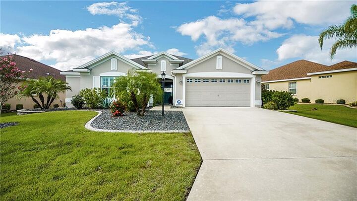 Property Photo: 3764 Underbrush Trail FL 32163