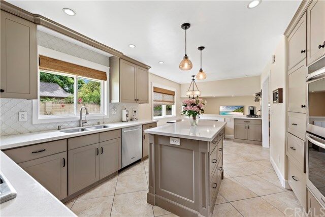 Property Photo: 731 S Fairmont Way CA 92869