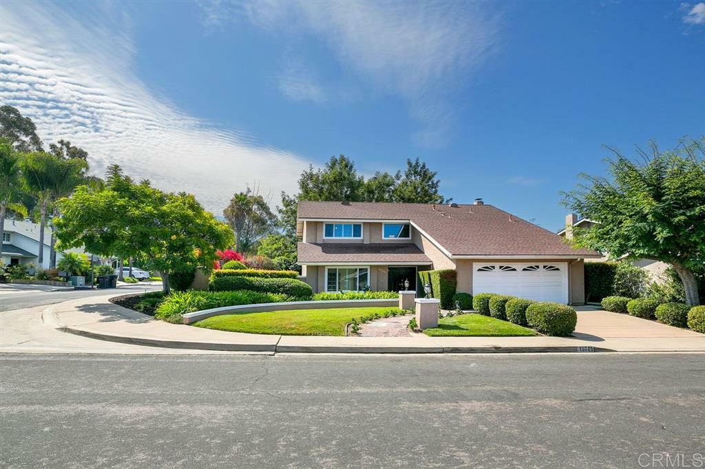 Property Photo: 10725 Loire Ave CA 92131