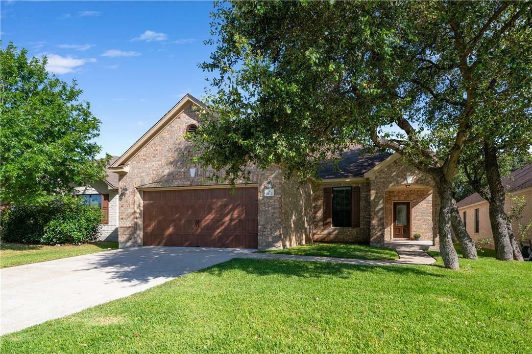 Property Photo:  2113 Golden Arrow Avenue  TX 78613 