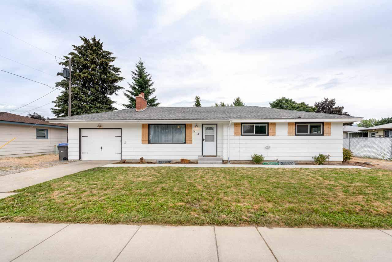 Property Photo:  315 S Evergreen Rd  WA 99216 