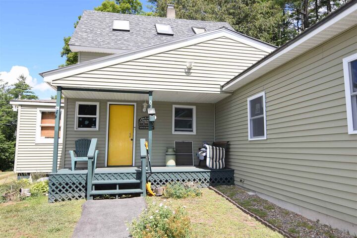 Property Photo:  203 Eastside Road  NH 03262 