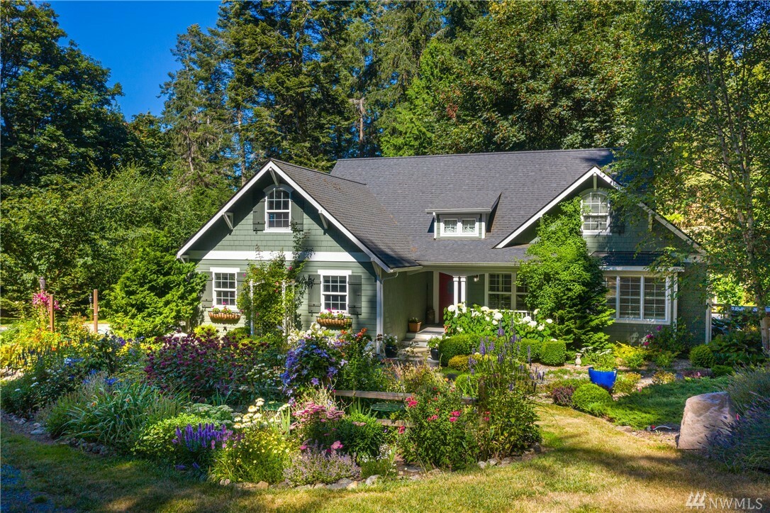 Property Photo: 5455 No Name Rd WA 98221