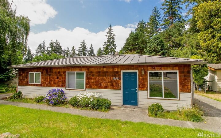 18531 Fremont Ave N A&Ampb  Shoreline WA 98133 photo