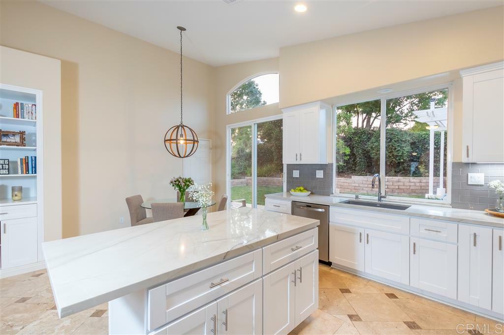 Property Photo: 6292 Sunset Crest Way CA 92121
