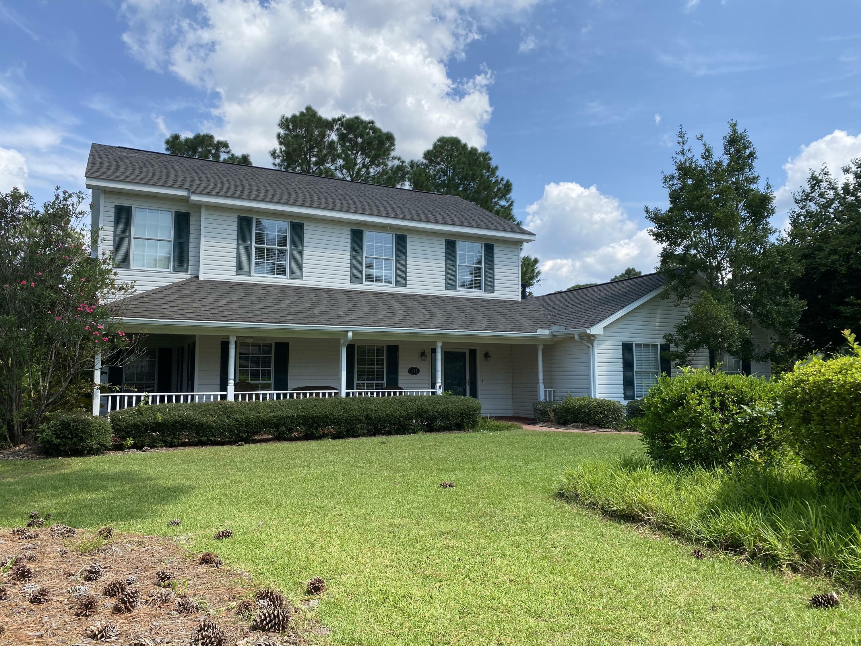 Property Photo: 139 Baywind Drive FL 32578