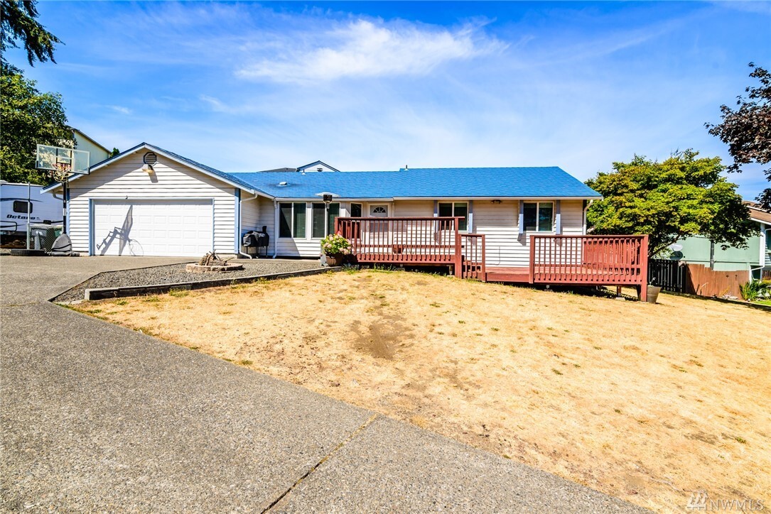 Property Photo: 1219 Gadwell Court SE WA 98513
