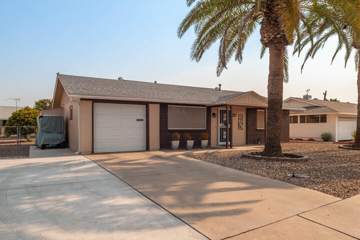 Property Photo: 9948 W Clair Drive AZ 85351