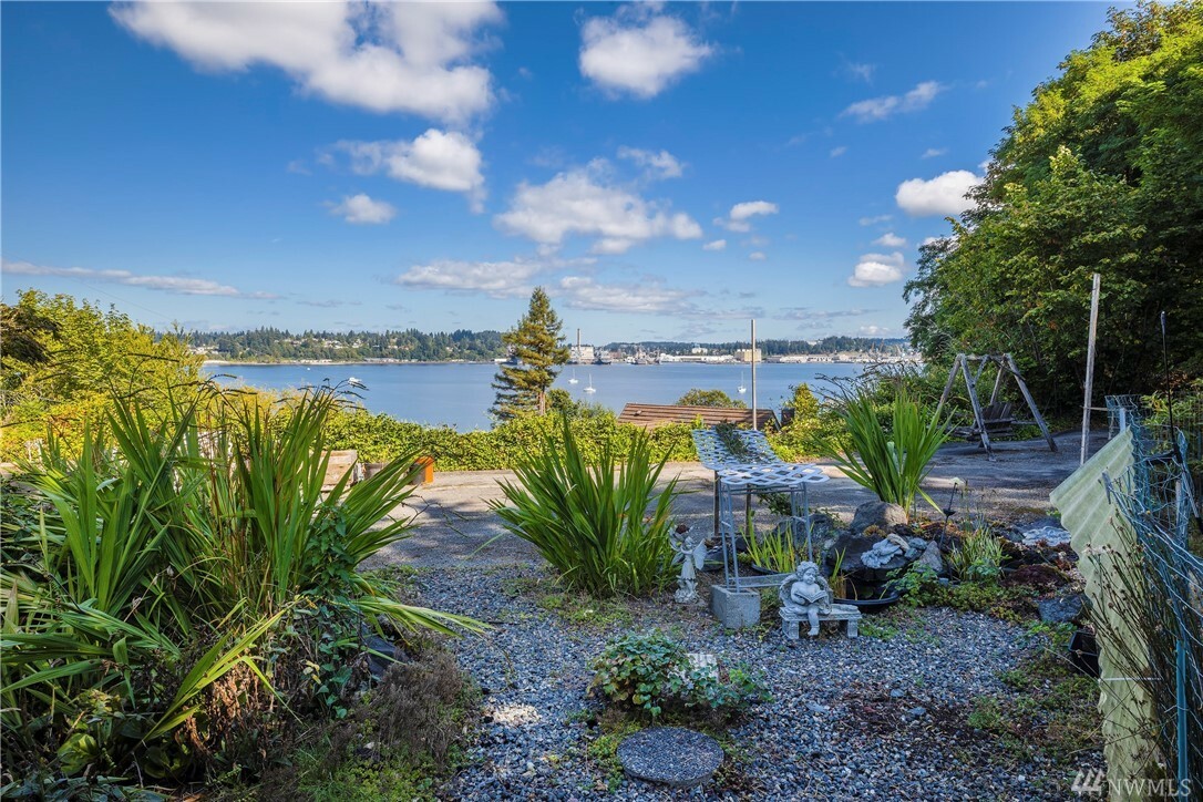 Property Photo: 1307 Dogwood Hill SW WA 98366