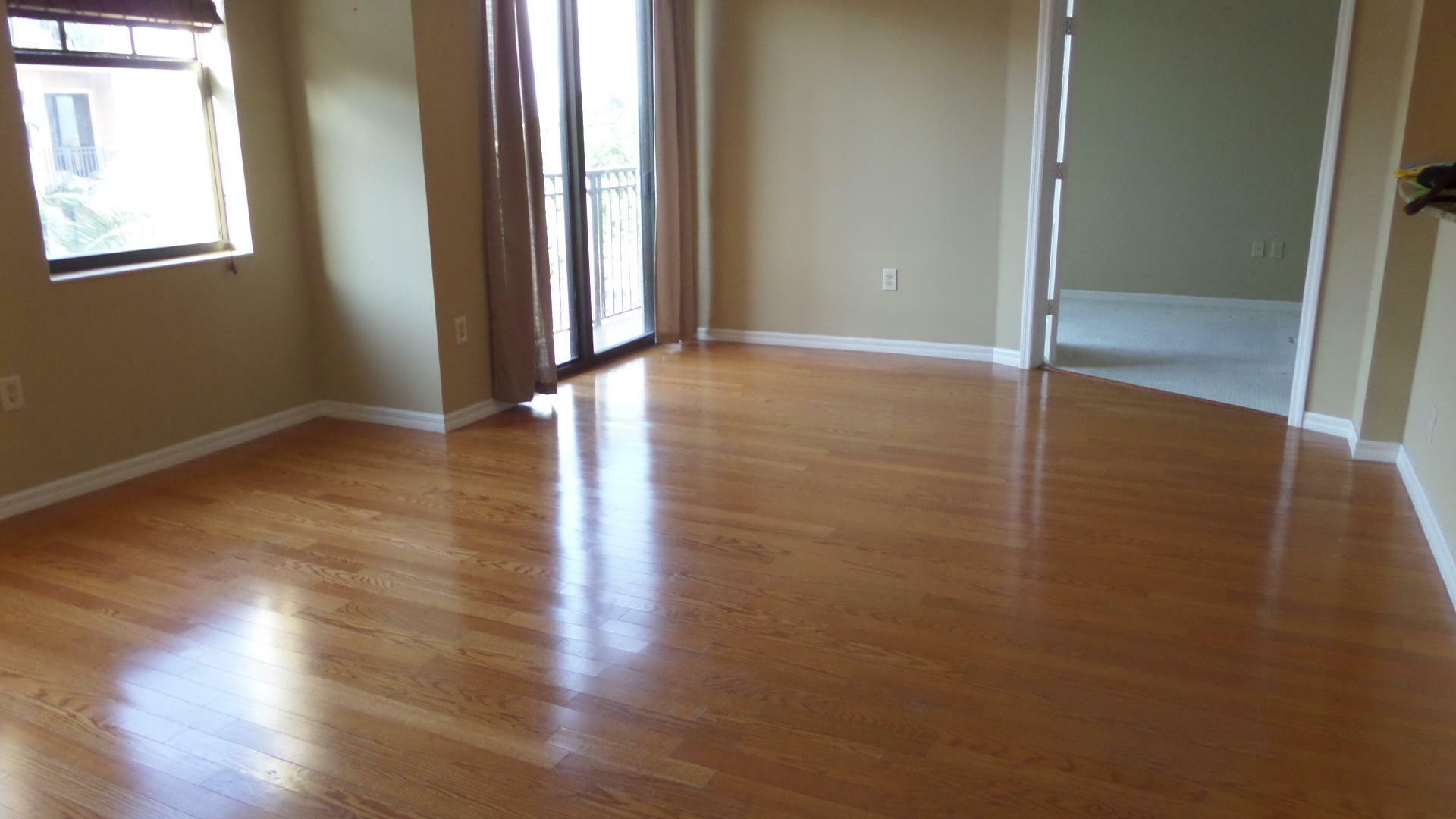 Property Photo: 511 Lucerne Avenue 519 FL 33460