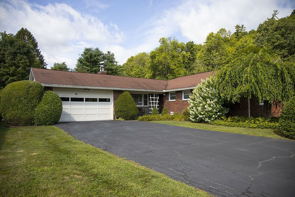 Property Photo:  11 Pamela Drive  NY 13901 