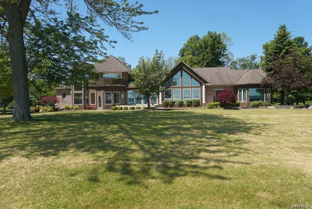 Property Photo:  3490 East River Road  NY 14072 