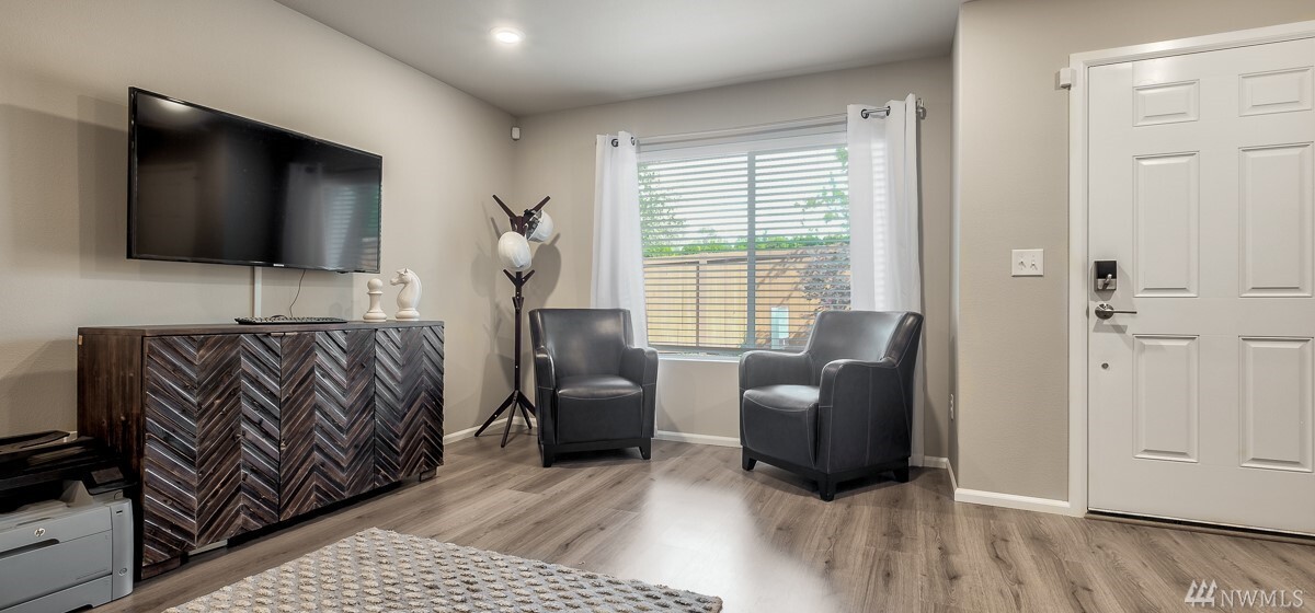 Property Photo: 17417 118th Av Ct E 376 WA 98374