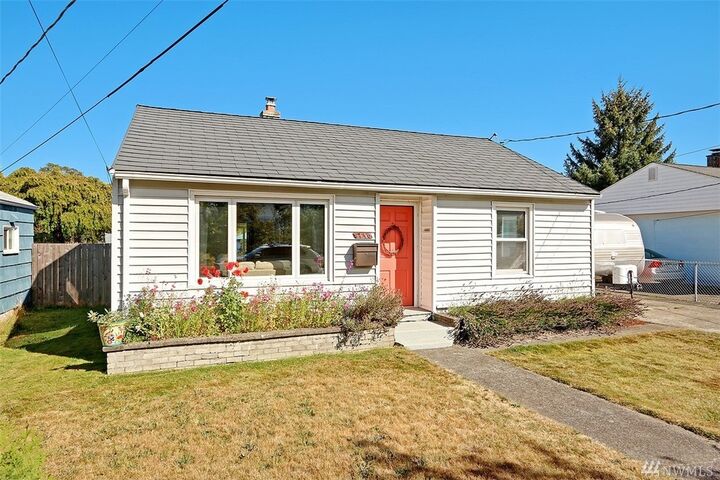 8410  12th Avenue SW  Seattle WA 98106 photo