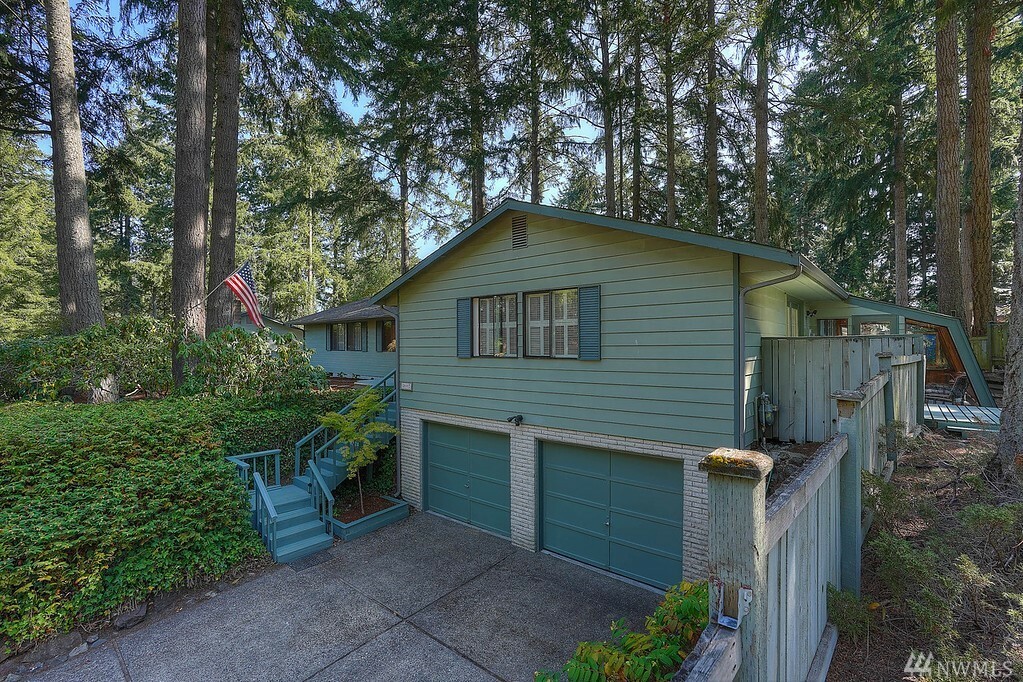 Property Photo:  4607 62nd Ave W  WA 98466 