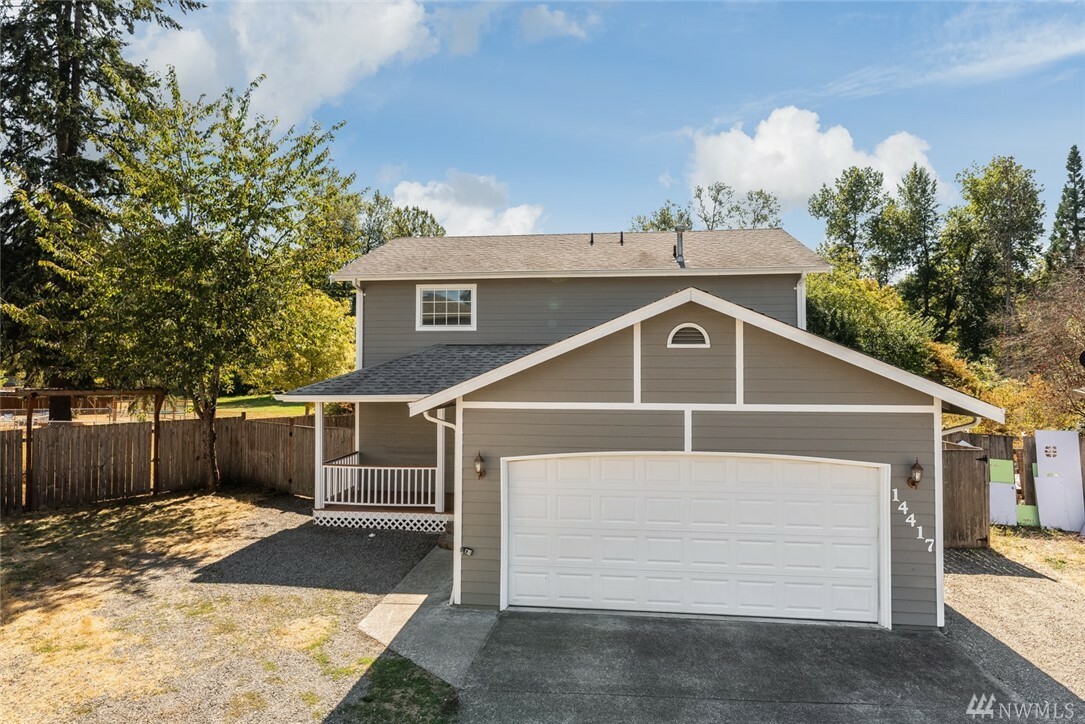 Property Photo:  14417 11th Avenue Ct E  WA 98445 