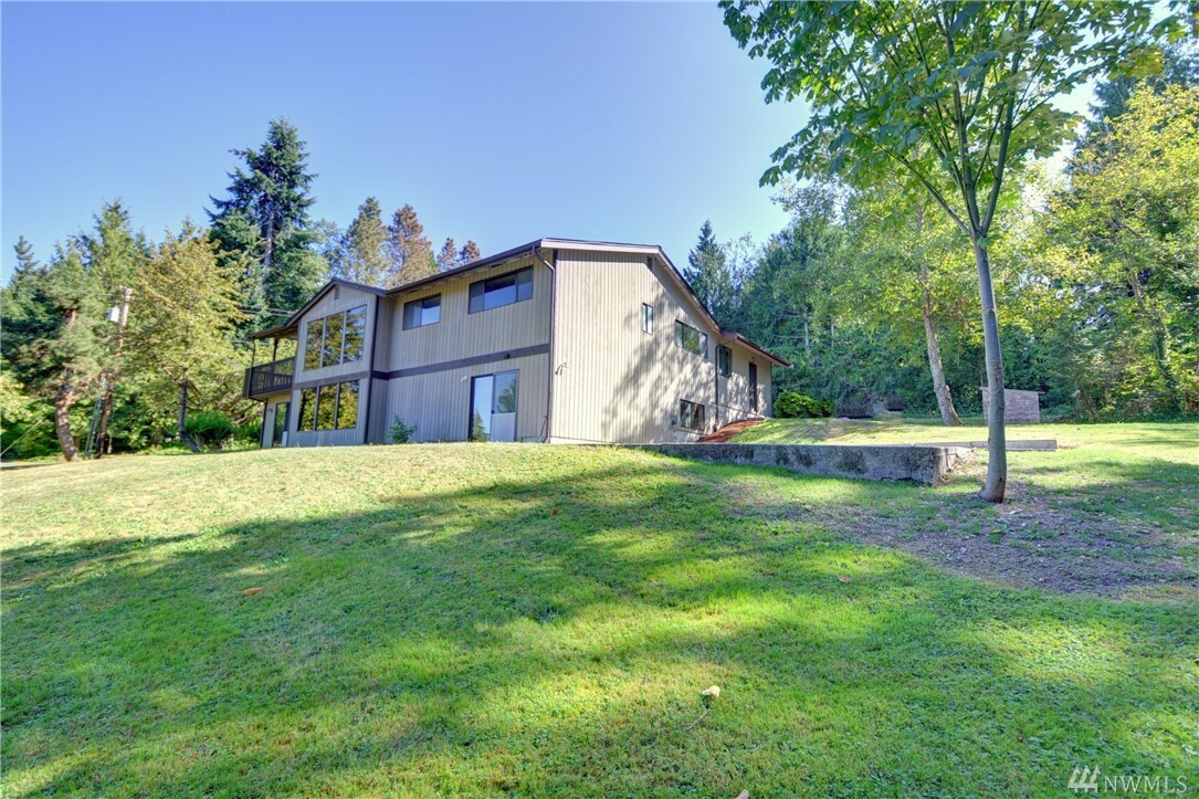 Property Photo:  16532 72nd Ave NE  WA 98223 