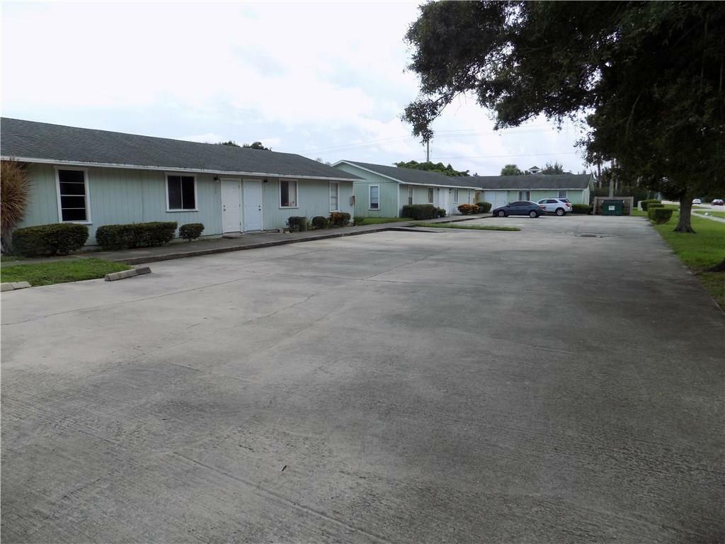 Property Photo:  585 13th Place  FL 32960 