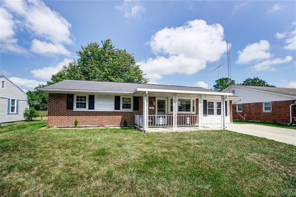 Property Photo: 521 Buttercup Avenue OH 45377