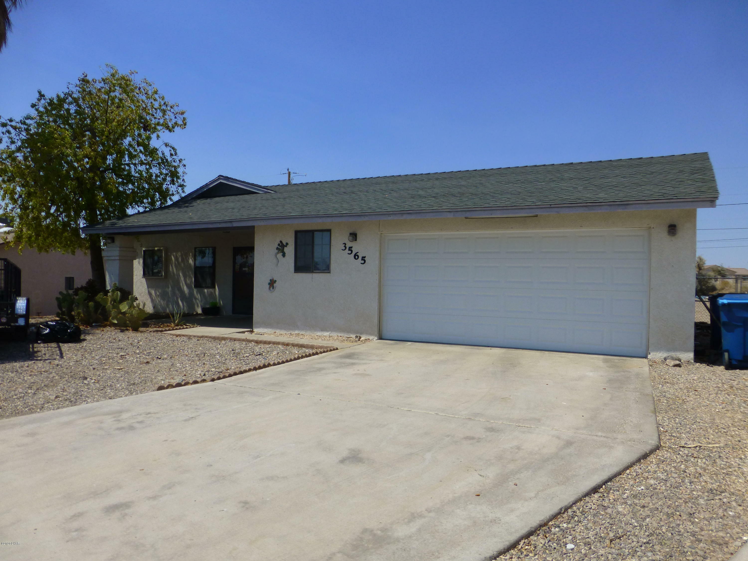 Property Photo:  3565 Mockingbird Dr  AZ 86406 